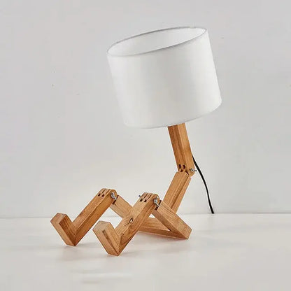 Lampe de table en forme de robot