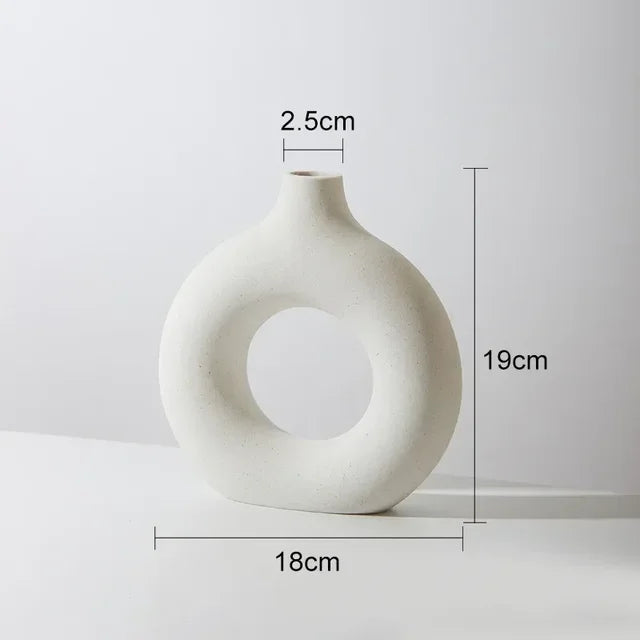 Nordic Ceramic Interlock Vase